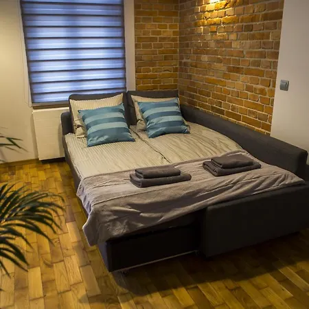 Apartament Great Location In Old Town, Train Station 2 Min! *