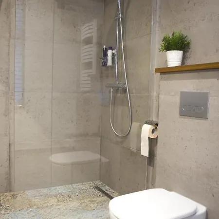 Apartament Great Location In Old Town, Train Station 2 Min! *