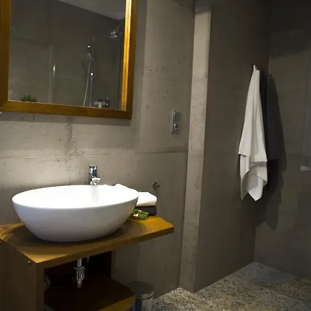 Great Location In Old Town, Train Station 2 Min! Apartament